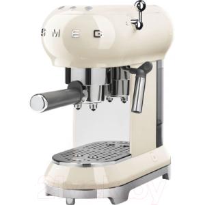 Кофеварка эспрессо Smeg ECF01CREU